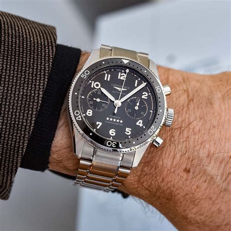 flyback watch chronograph.